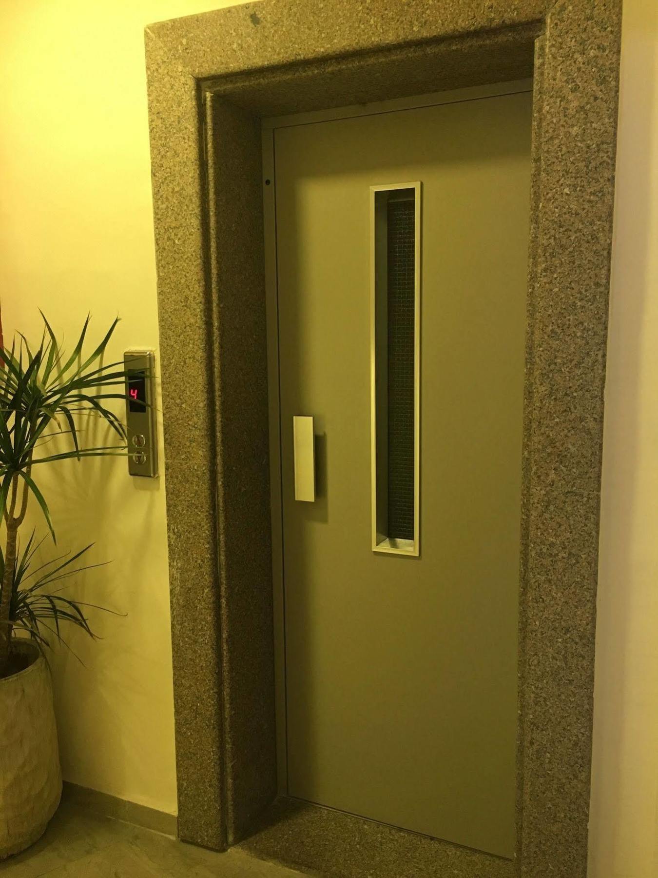 Rafi Hotel Amman Ngoại thất bức ảnh