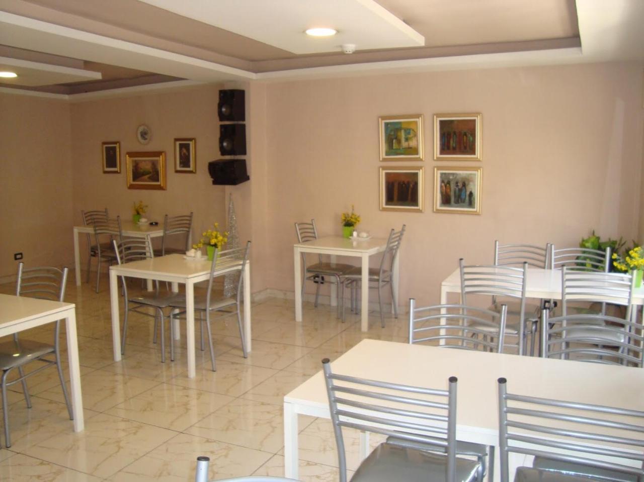 Rafi Hotel Amman Ngoại thất bức ảnh